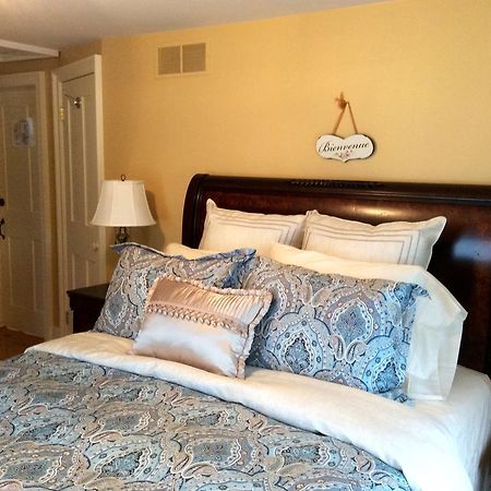 Scarlet Tunic Bed And Breakfast Niagara-on-the-Lake Luaran gambar