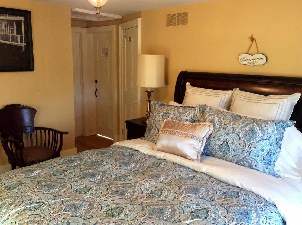 Scarlet Tunic Bed And Breakfast Niagara-on-the-Lake Luaran gambar